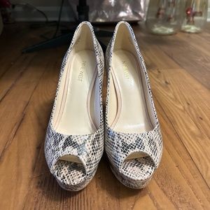 Nine West Snake Print High Heels- Size 7.5